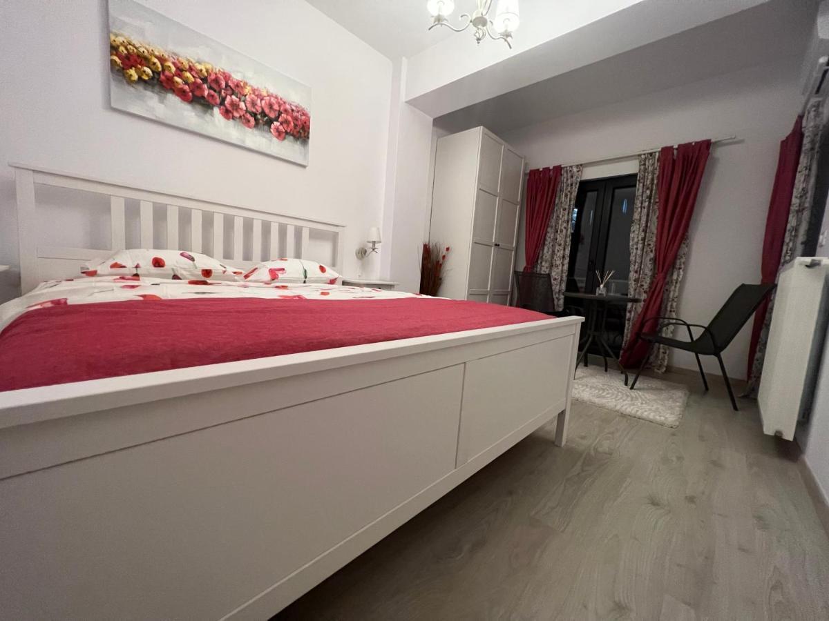 Eqinox Apartments Năvodari Eksteriør billede