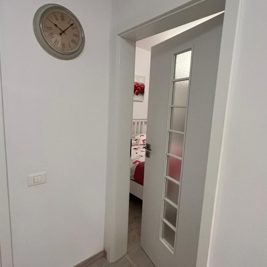 Eqinox Apartments Năvodari Eksteriør billede