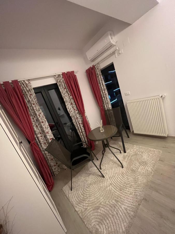 Eqinox Apartments Năvodari Eksteriør billede