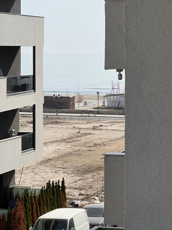 Eqinox Apartments Năvodari Eksteriør billede